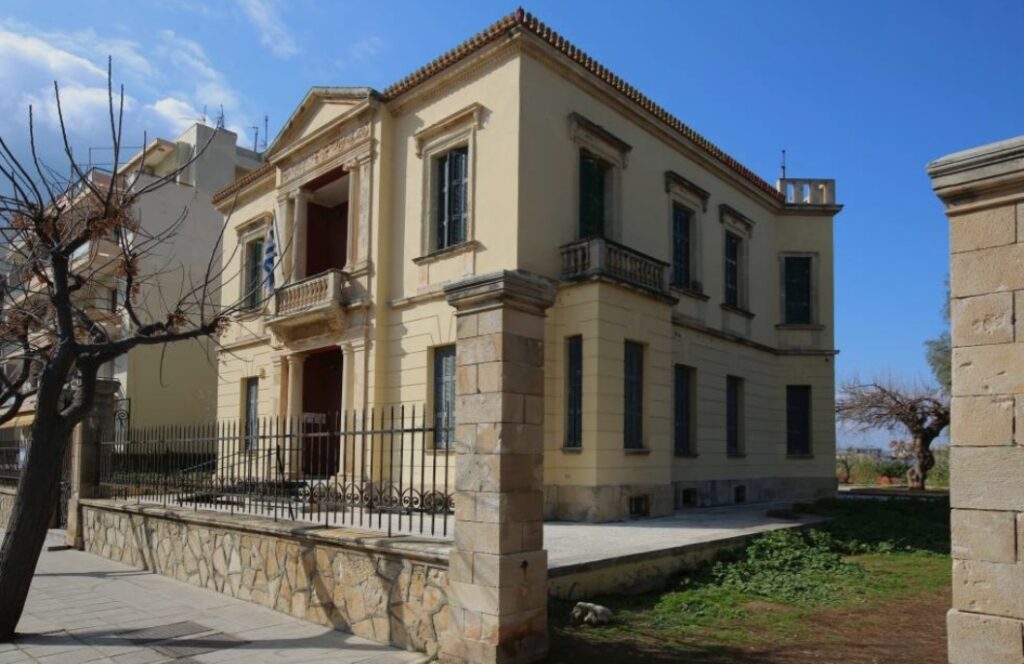 Χανιά: Αντιδράσεις για τη μετατροπή της Βίλας Κούνδουρου σε γραφεία