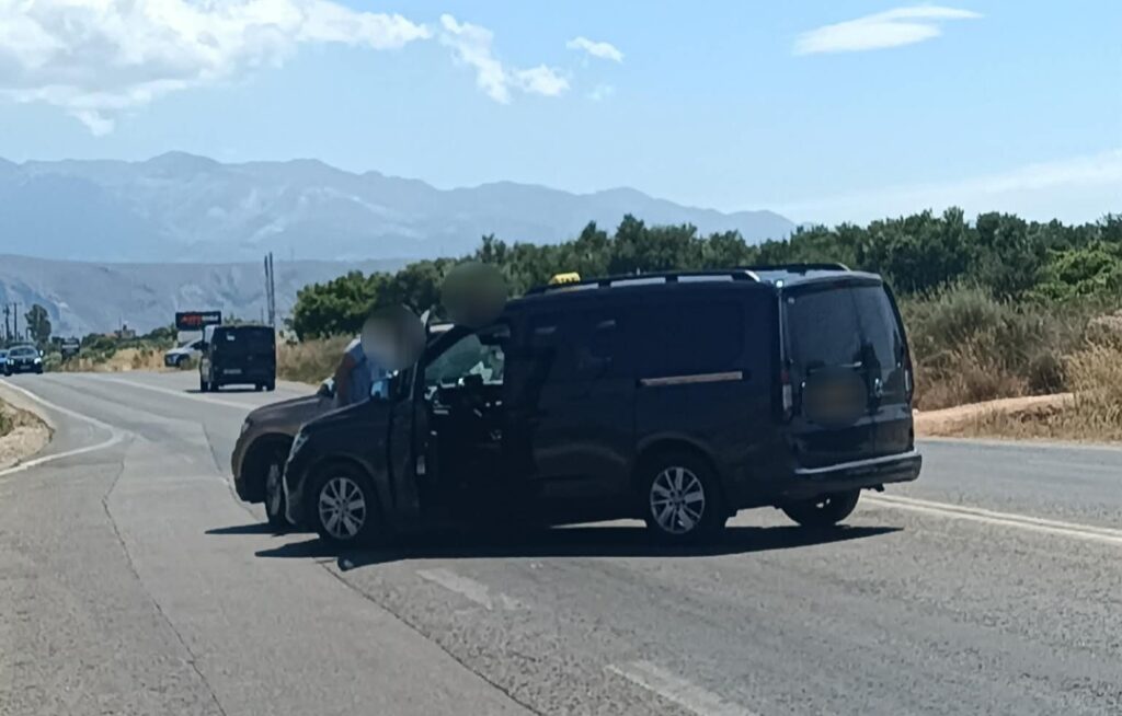Τροχαίο στον δρόμο του αεροδρομίου Χανίων