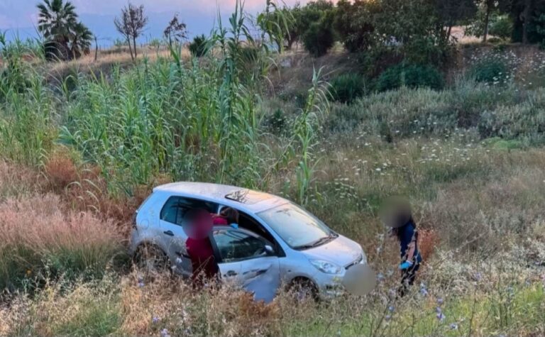 Χανιά: Τροχαίο στην Κίσαμο – ΙΧ κατέληξε σε χωράφι | φωτο