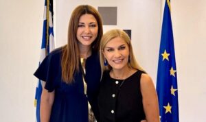 Χανιά: Συνάντηση Υφυπουργού Μετανάστευσης με την Υπουργό Παιδείας για το πειραματικό Κανδάνου