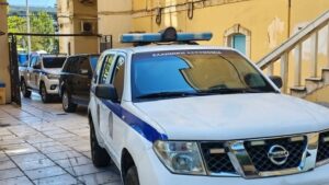 Χανιά: Δολοφονία Σταυρούλας Λεβεντάκη | Κάτω από δρακόντεια αστυνομικά μέτρα στα Δικαστήρια ο Σκοπιανός (φώτο και video)