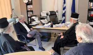 Επίσκεψη του Σεβασμιώτατου Αρχιεπισκόπου Σινά Συμεών στον Δήμαρχο Ηρακλείου Αλέξη Καλοκαιρινό
