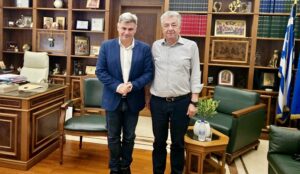 Συνάντηση Περιφερειάρχη Κρήτης με τον Ευρωβουλευτή Ν. Φαραντούρη