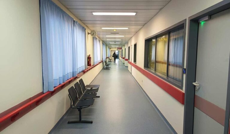 Χανιά: Δεν τα κατάφερε τελικά ο άντρας που βρέθηκε βαριά τραυματισμένος