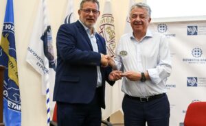 Στο 7ο Παγκόσμιο Συνέδριο Κρητών ο Σταύρος Αρναουτάκης