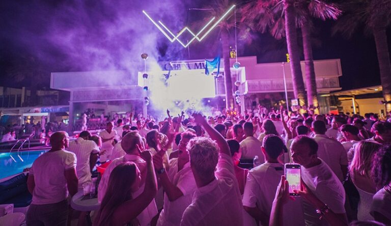 White Party Chania | Αν δεν έχεις λευκά στην ντουλάπα σου… ήρθε η ώρα να αποκτήσεις!