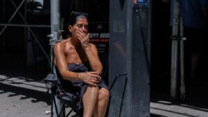 Καύσωνας Ευρώπη: Καταγράφηκαν τουλάχιστον 3.700 επιπλέον θάνατοι