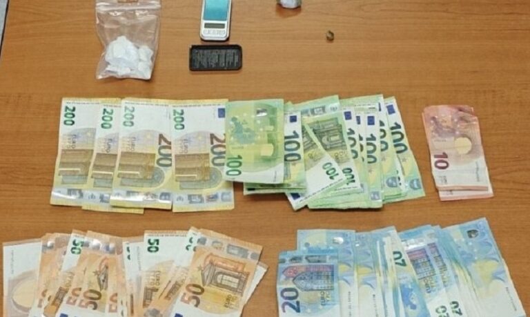 Κρήτη: Κοκαΐνη και χασίς έκρυβε στο σπίτι του (φώτο)