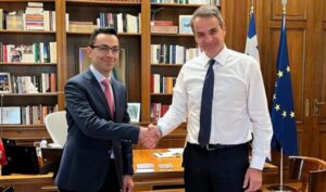 Παραιτήθηκε ο Σωτήρης Σέρμπος από σύμβουλος εξωτερικής πολιτικής του Κυρ. Μητσοτάκη