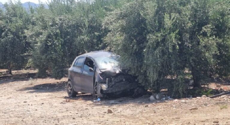 Κρήτη: Αυτοκίνητο εξετράπη της πορείας του και κατέληξε σε ελιές