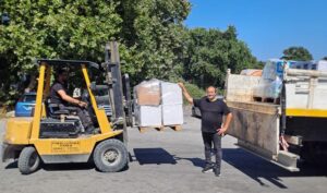 Αποκόρωνας: Τρόφιμα και είδη πρώτης ανάγκης στους πυρόπληκτους του Ρεθύμνου