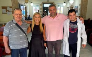 Επίσκεψη της Σέβης Βολουδάκη στο Δημοτικό Γηροκομείο Χανίων (φώτο)