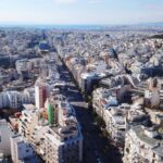ΟΟΣΑ: Οι νέοι στην Ελλάδα φεύγουν από το πατρικό στα 31- Στη στέγη το 60% του εισοδήματος