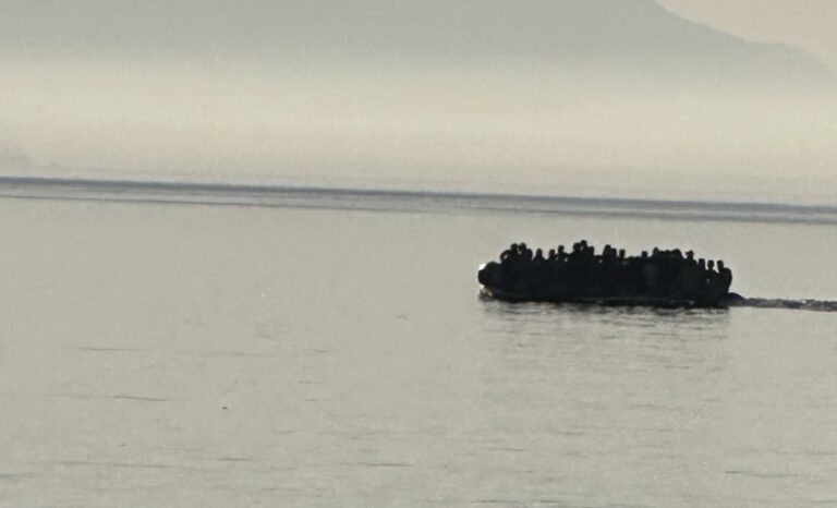 Χανιά: Νέες αφίξεις μεταναστών σε Παλαιόχωρα και νότια της Γαύδου (φώτο)