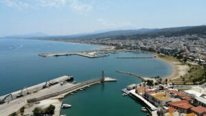 Ρέθυμνο: Ένα ταξίδι στην πιο ατμοσφαιρική πόλη της Κρήτης (video)