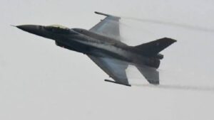 Ρουμανία: Ρουμανικό μαχητικό F-16 κατέστρεψε θαλάσσιο drone κοντά σε εγκαταστάσεις αερίου στη Μαύρη Θάλασσα