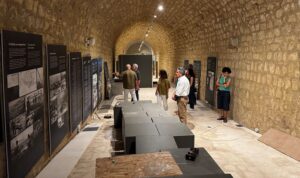 Ο Δήμαρχος Ηρακλείου στο έργο δημιουργίας Μόνιμης Έκθεσης Ενθυμημάτων Εθνικής Αντίστασης στη στοά Μακάσι