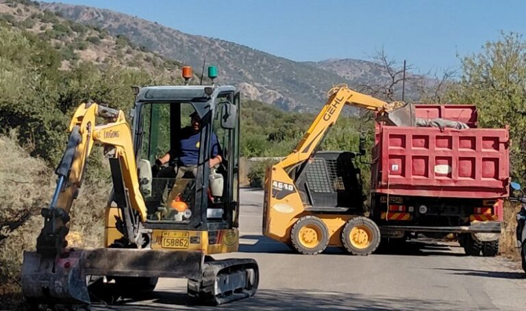 Συνεχίζονται οι εργασίες καθαρισμού στο επαρχιακό οδικό δίκτυο της Π.Ε. Λασιθίου