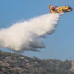 Κρήτη: Μεγάλη πυρκαγιά στη Σητεία | Ισχυρές δυνάμεις στη μάχη με τις φλόγες | Επιχειρούν εναέρια μέσα