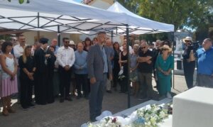 5 χρόνια χωρίς τον Μίκη Θεοδωράκη – Πολυμελής αντιπροσωπεία του ΚΚΕ στις εκδηλώσεις τιμής και μνήμης στα Χανιά