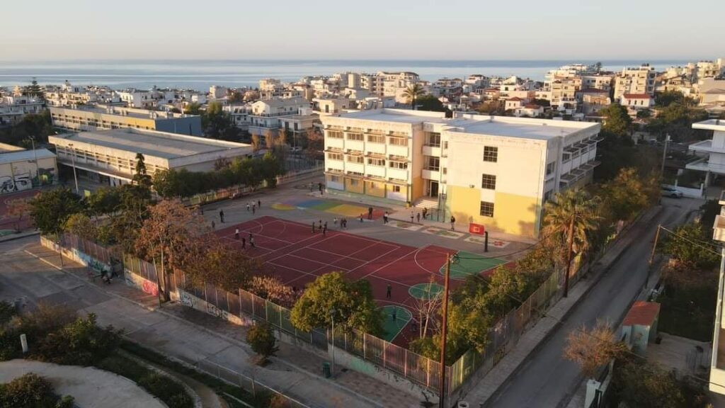 Χανιά: Διευκρινίσεις από τη διευθύντρια για το περιστατικό με αεροβόλο σε σχολείο