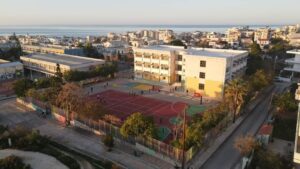 Χανιά: Διευκρινίσεις από τη διευθύντρια για το περιστατικό με αεροβόλο σε σχολείο