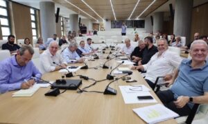 Συνάντηση εργασίας της Περιφέρειας Κρήτης με τους Δήμους Ηρακλείου και Λασιθίου για το Περιφερειακό Πρόγραμμα Ανάπτυξης 2026–2030