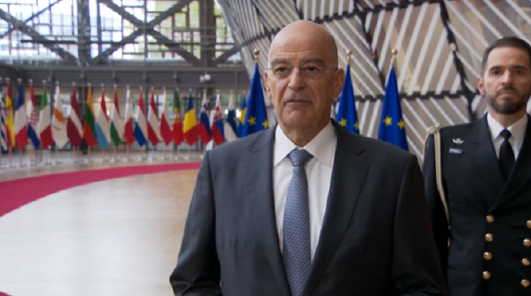 Μήνυμα Δένδια από Βρυξέλλες: Η ΕΕ πρέπει να αντιληφθεί ότι οι προκλήσεις προέρχονται και από τον Νότο
