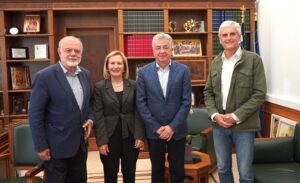 Στην Περιφέρεια Κρήτης ο Πρόεδρος της Ελληνικής Επιτροπής του Προγράμματος MAB της UNESCO Μιχάλης Σκούλλος
