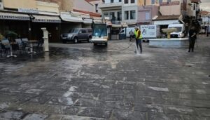 Χανιά: Ολοκληρώθηκαν οι εργασίες καθαρισμού στο Ενετικό Λιμάνι και την Ακτή Παπανικολή, μετά την πρόσφατη κακοκαιρία (φώτο)