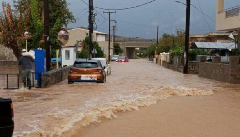 Κακοκαιρία στην Κρήτη: Σε «κόκκινο συναγερμό»το νησί | Σε ποιες περιοχές απαγορεύεται η κυκλοφορία
