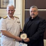Χανιά: Εθιμοτυπική επίσκεψη του Αρχιπλοίαρχου Σταύρου Πολυδώρου στον Νίκο Καλογερή