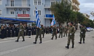 Χανιά: Με τη μαθητική και στρατιωτική παρέλαση κορυφώθηκαν οι εκδηλώσεις για την 28η Οκτωβρίου | φωτο