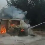 Κρήτη: Πυρκαγιά σε αυτοκίνητο στον ΒΟΑΚ | Διερχόμενοι οδηγοί απομάκρυναν την οικογένεια