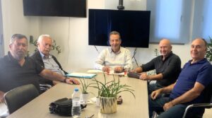 Ν. Αντωνακάκης : Σε θετικό κλίμα η συνάντηση για την αξιοποίηση του λιμενίσκου στις Γούρνες