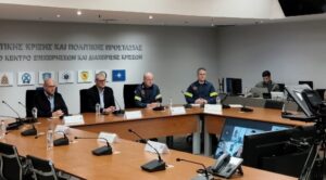 Συνεδρίαση Επιτροπής Εκτίμησης Κινδύνου για την κακοκαιρία στην Κρήτη | Σε red code το νησί