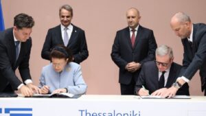 Κυρ. Μητσοτάκης: “Τα μνημεία δεν μπορεί να αντιμετωπίζονται ως λάφυρα πολέμου”
